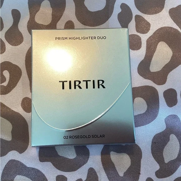 NEW - Tirtir Prism Highlighter Duo - 2 Shades - RoseGold Solar - BNIB - Picture 2 of 8